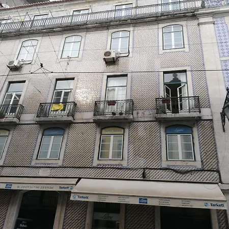 Pensión Chiado Open World *