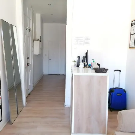 Chiado Open World Konukevi