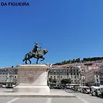 Chiado Open World Vendégház *