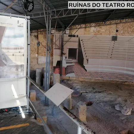 ゲストハウス Chiado Open World